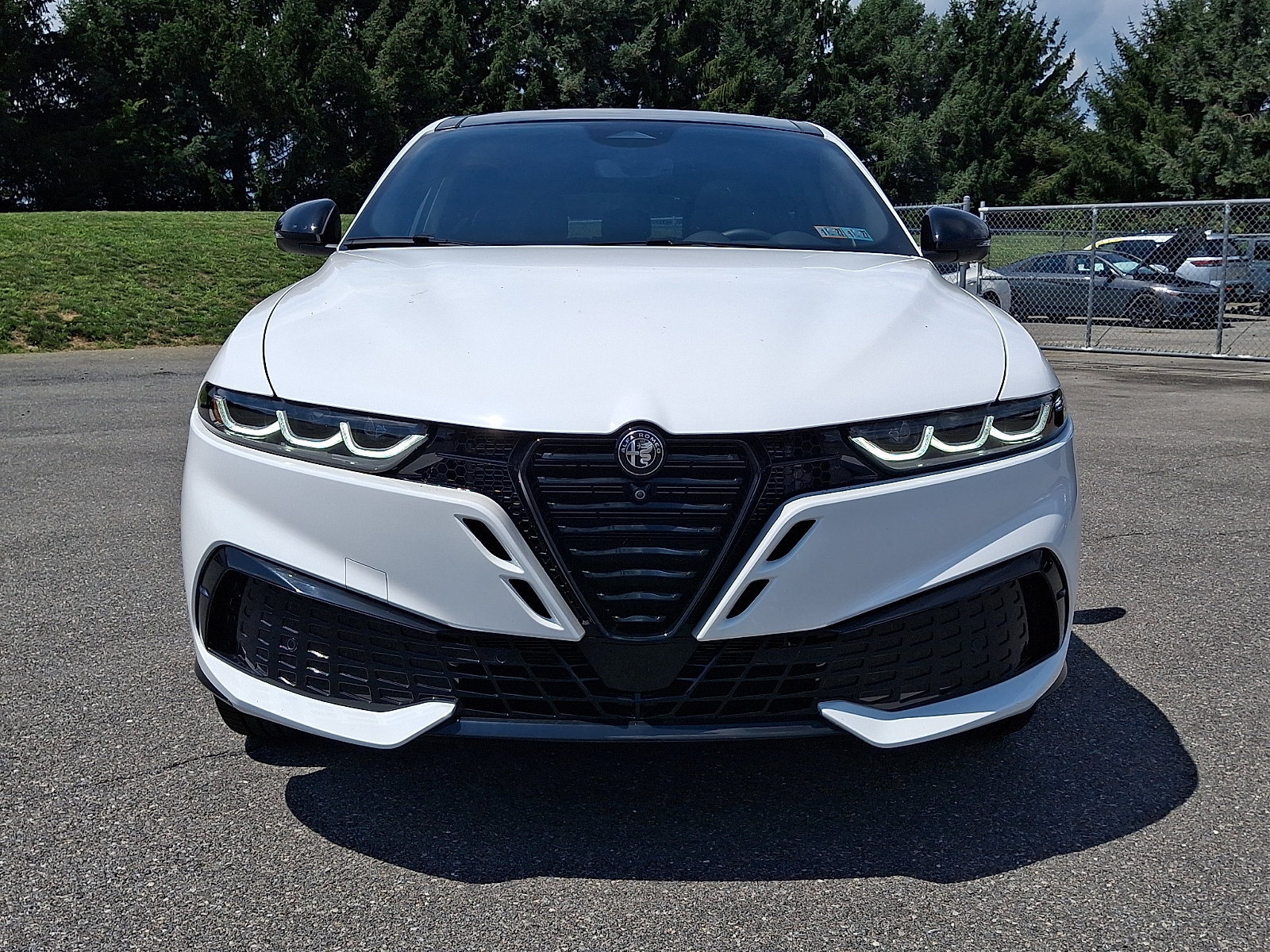 New 2026 Alfa Romeo Tonale w/ Quick Order Package 23H Volce AWD/4WD image 2