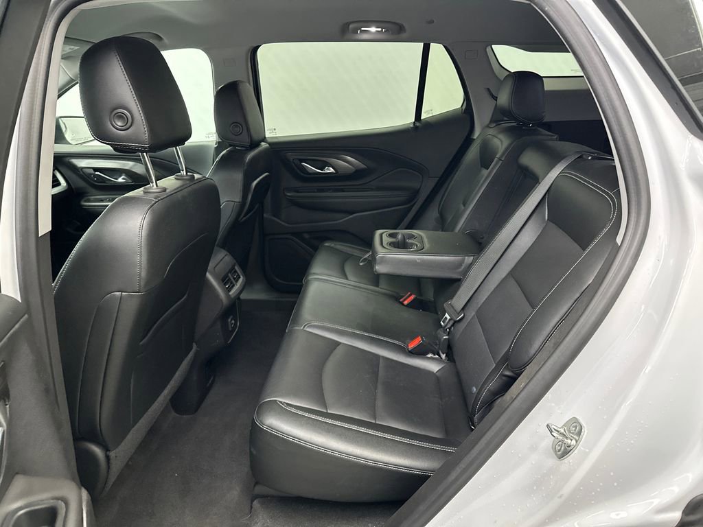 Used 2024 GMC Terrain SLT FWD image 23