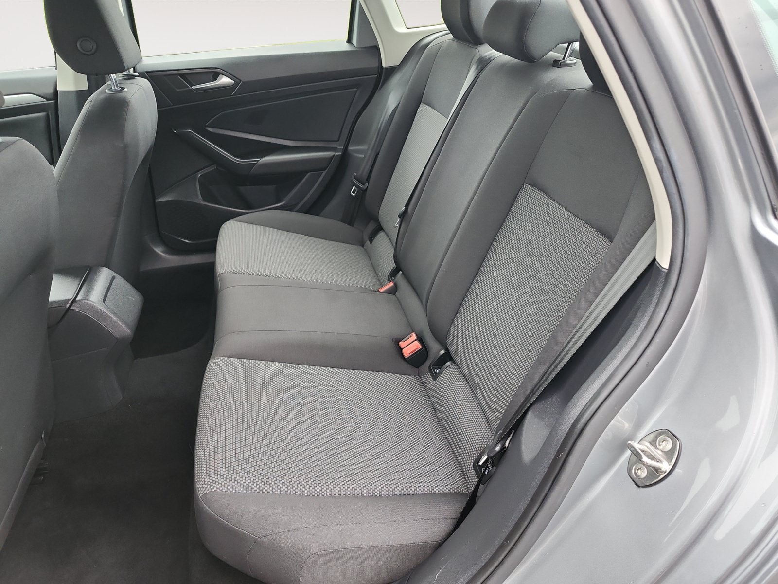 Used 2021 Volkswagen Jetta R-Line FWD image 13