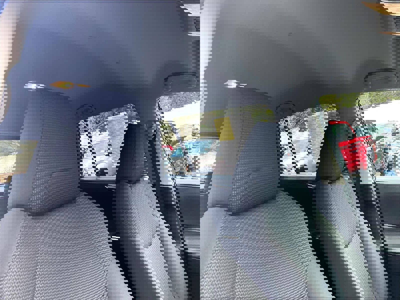 Used 2022 Toyota RAV4 LE image 22