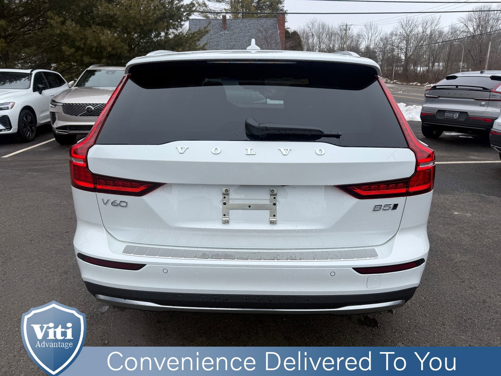 New 2026 Volvo V60 B5 Cross Country Ultra w/ Protection Package Premier image 7