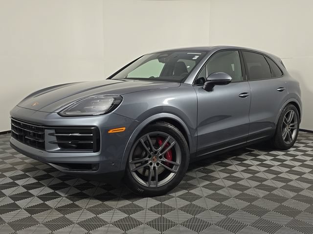 New 2026 Porsche Cayenne S AWD/4WD image 1