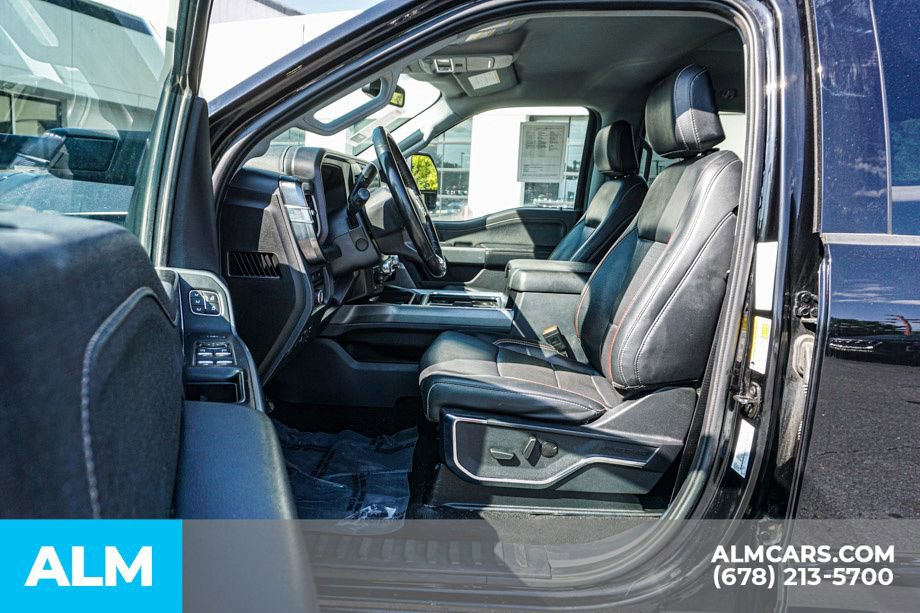 Used 2023 Ford F350 Lariat image 19