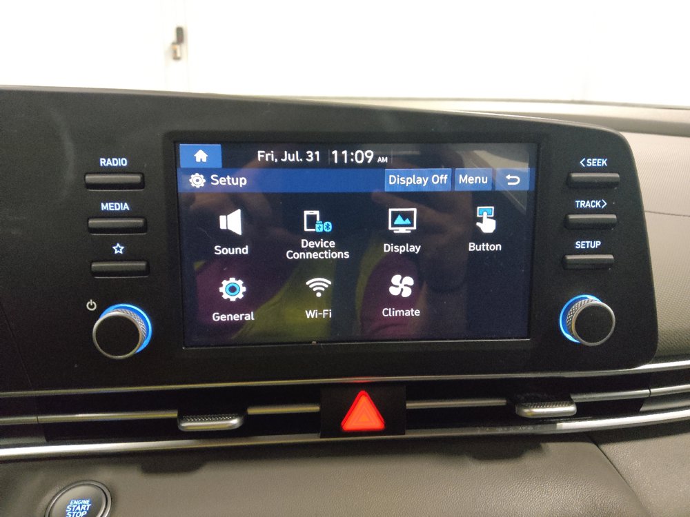 Used 2025 Hyundai Elantra Sport FWD image 25
