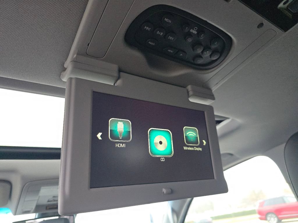 Used 2019 GMC Yukon XL SLT w/ Premium Edition image 7