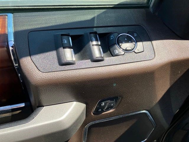 Used 2020 Ford F150 King Ranch w/ Equipment Group 601A Luxury AWD/4WD image 8