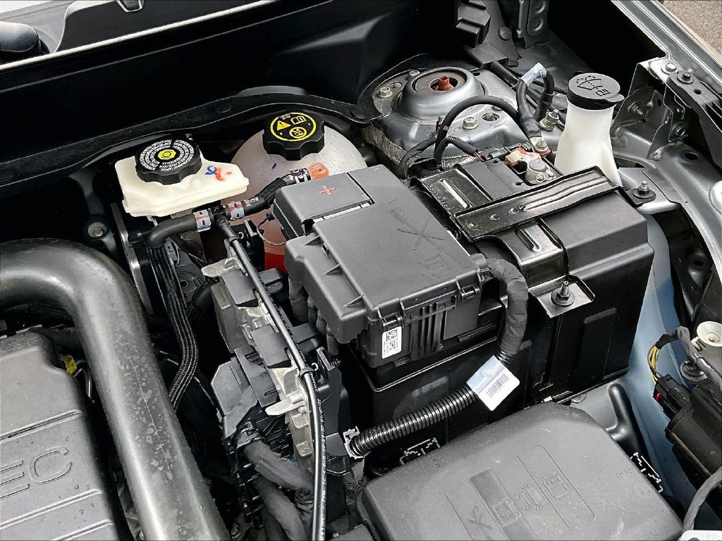 Used 2023 Chevrolet Equinox LS AWD/4WD image 29