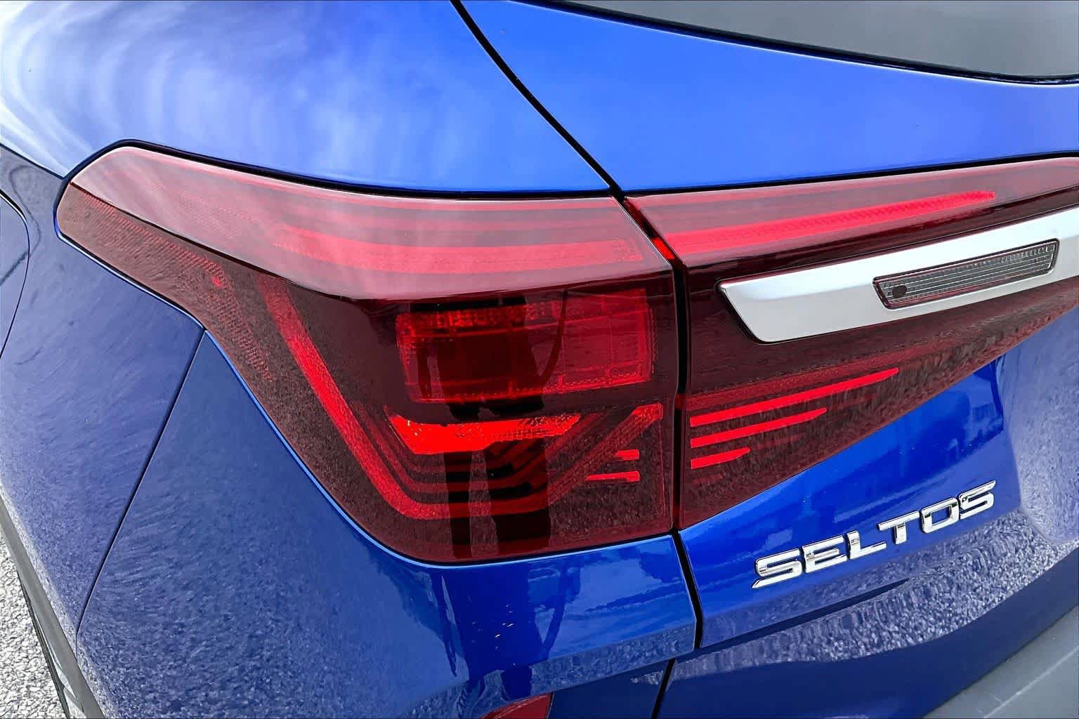 Used 2021 Kia Seltos SX AWD/4WD image 28