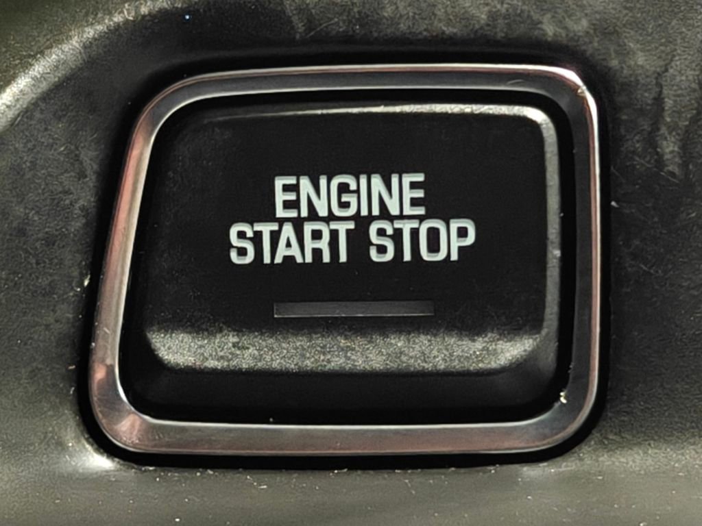 Used 2021 Chevrolet Camaro SS w/ Wild Cherry Design Package 2 RWD image 16