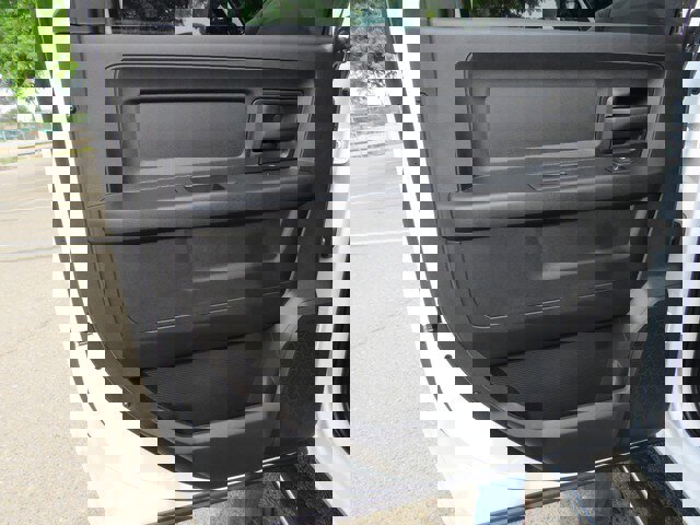 New 2023 RAM 5500 Tradesman w/ Chrome Appearance Group image 42