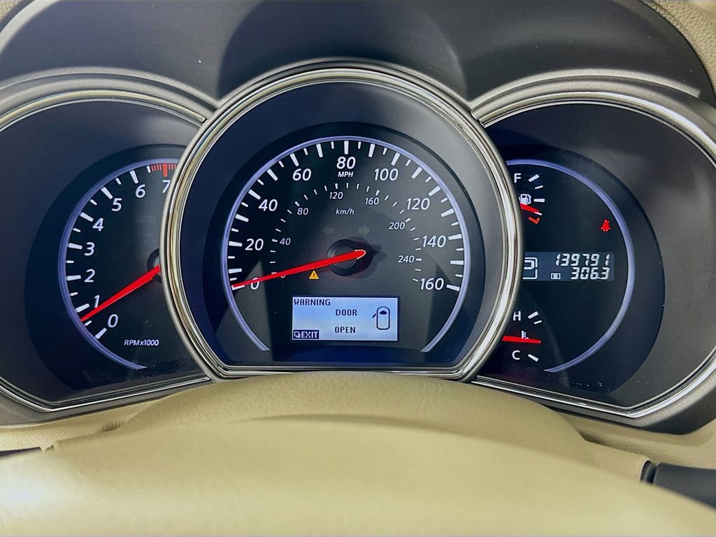 Used 2014 Nissan Murano SV w/ Value Package image 12