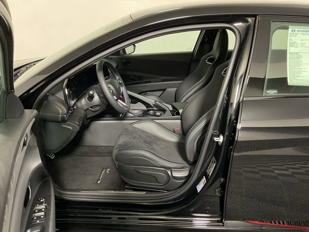 New 2025 Hyundai Elantra N image 21
