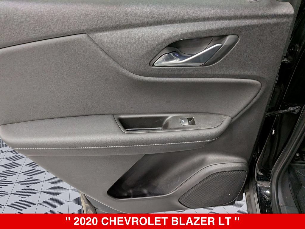 Used 2020 Chevrolet Blazer LT w/ Sound & Technology Package AWD/4WD image 29