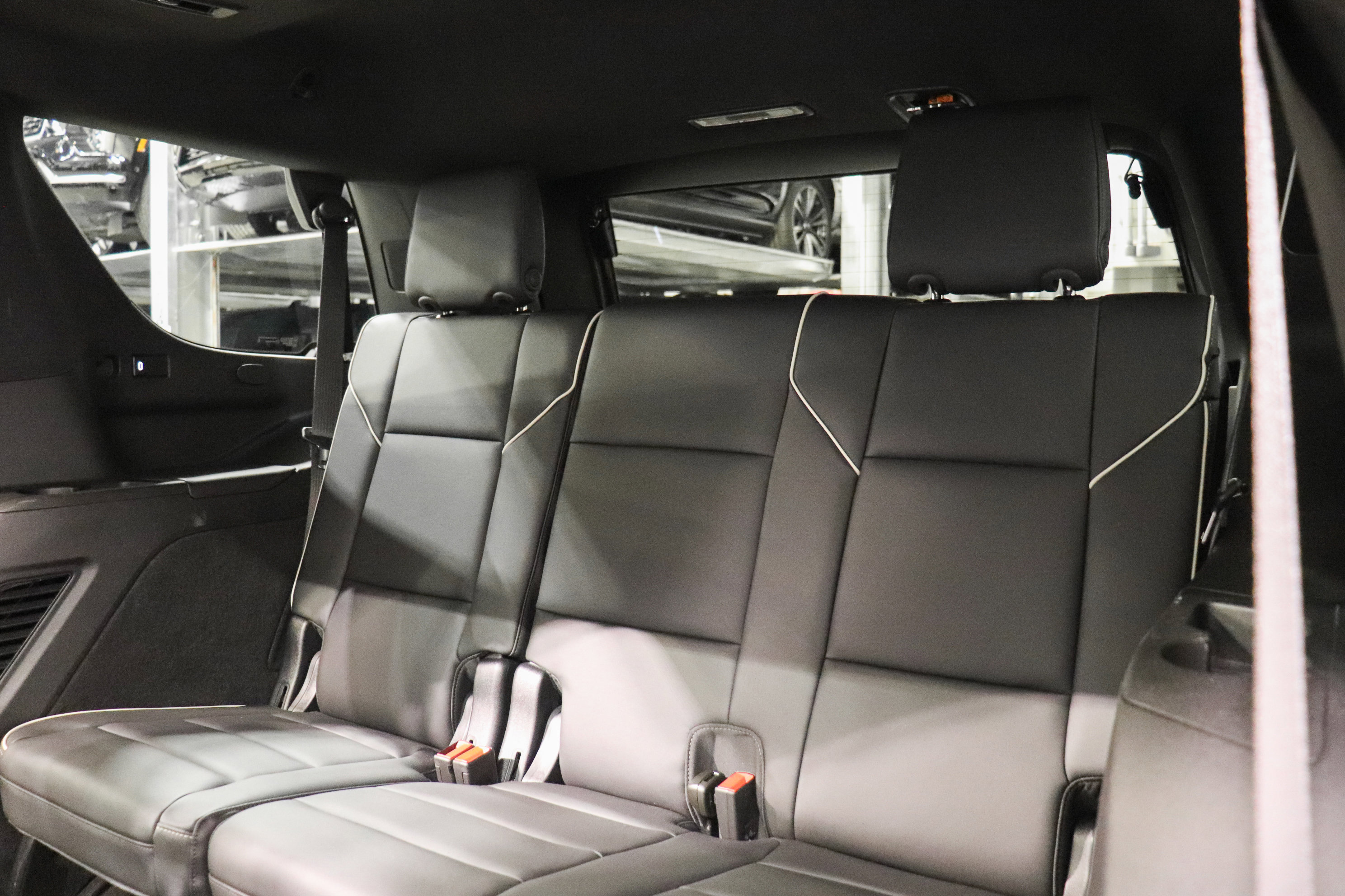 Used 2022 Cadillac Escalade Premium Luxury image 20