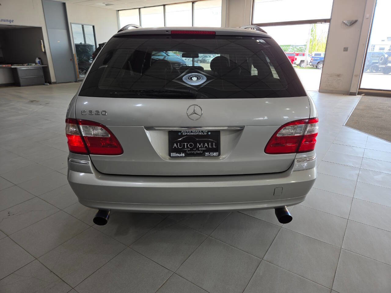 Used 2004 Mercedes-Benz E 320 Wagon image 6