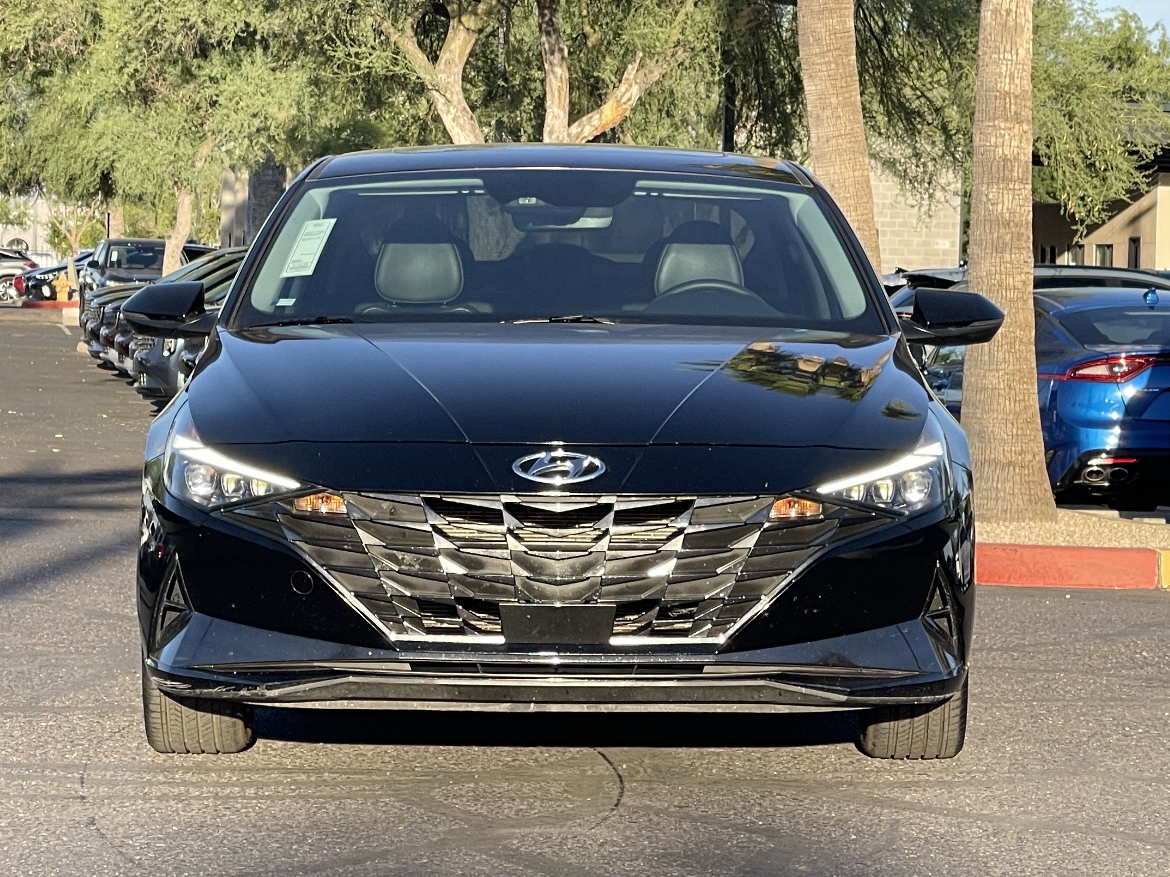 Used 2023 Hyundai Elantra Limited FWD image 9