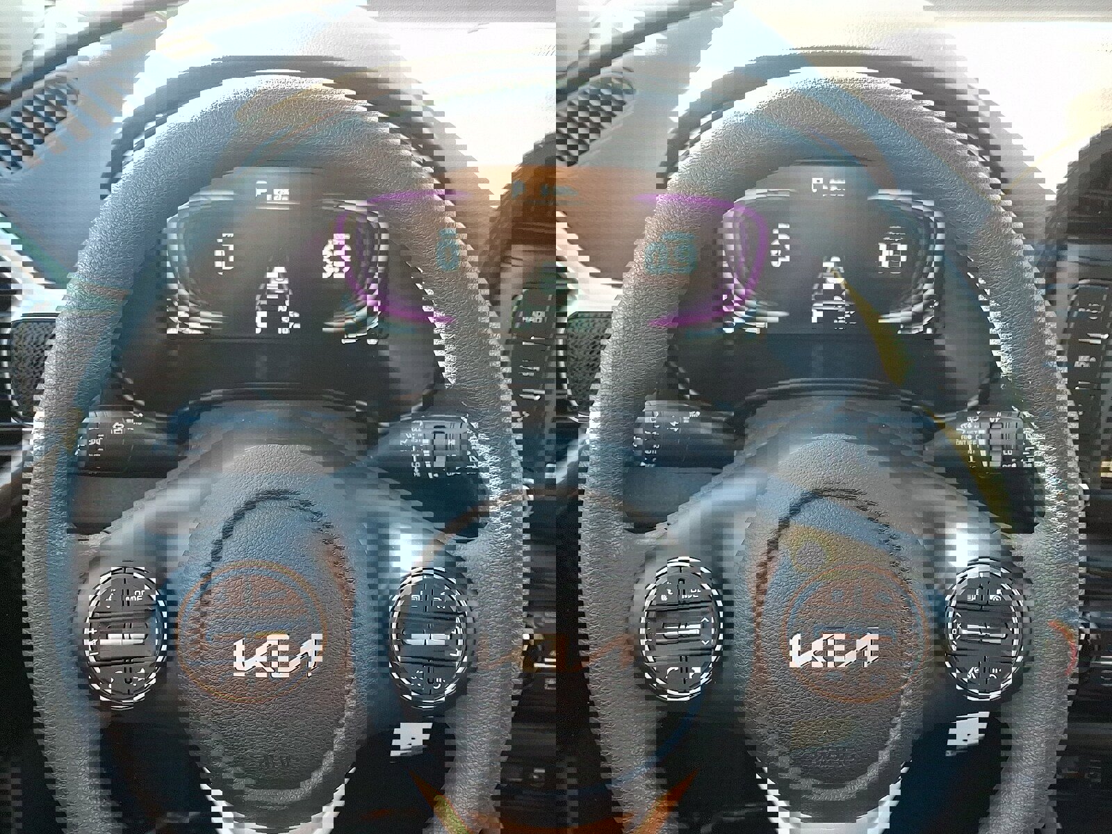 New 2025 Kia Soul LX image 13