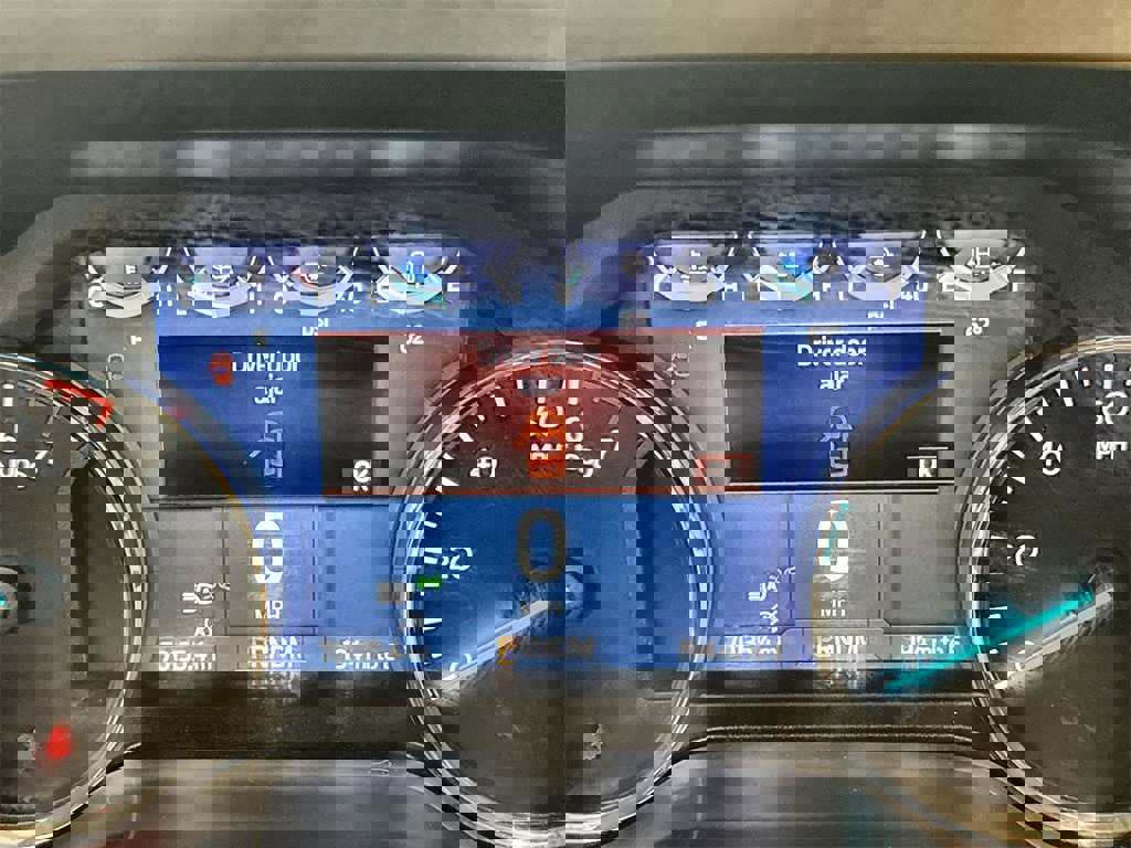 Used 2024 Ford Expedition Max XLT image 18