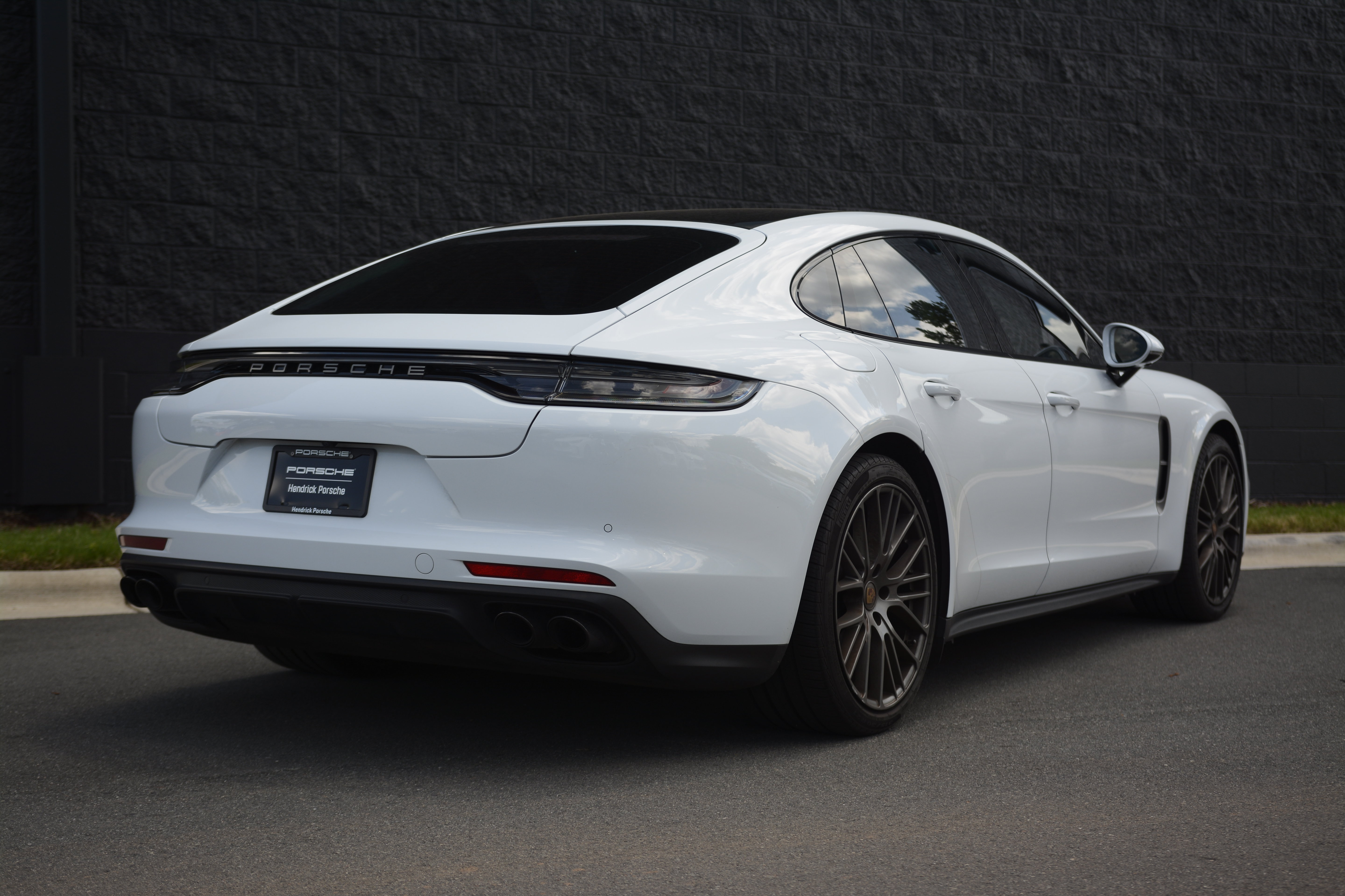 Certified 2023 Porsche Panamera Platinum Edition RWD image 7