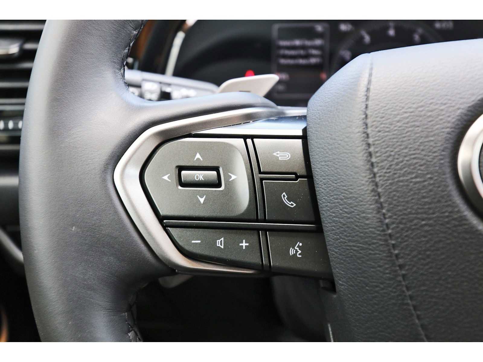 Used 2023 Lexus NX 350 AWD image 15