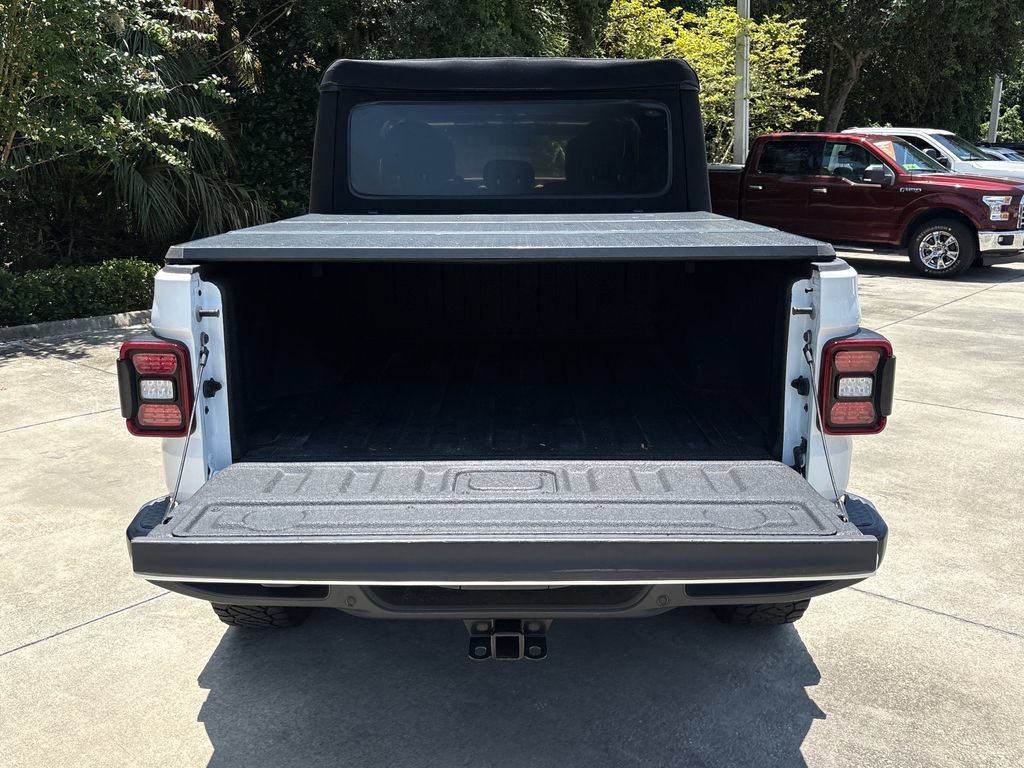 Used 2020 Jeep Gladiator Overland w/ Safety Group AWD/4WD image 24