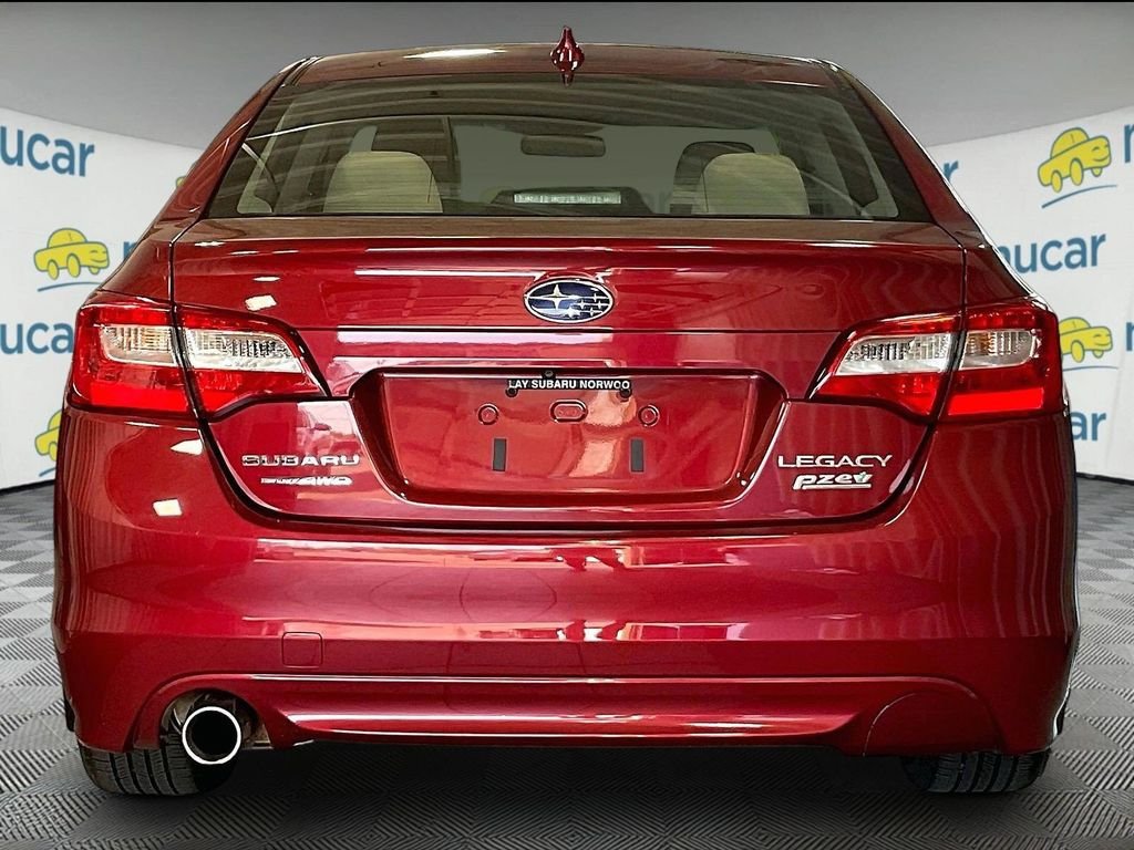 Used 2017 Subaru Legacy 2.5i Premium AWD/4WD image 5