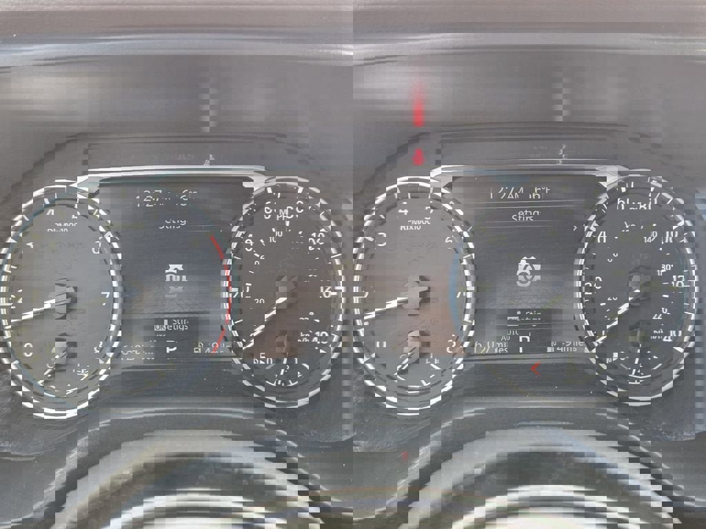 Used 2023 Nissan Rogue SV image 9