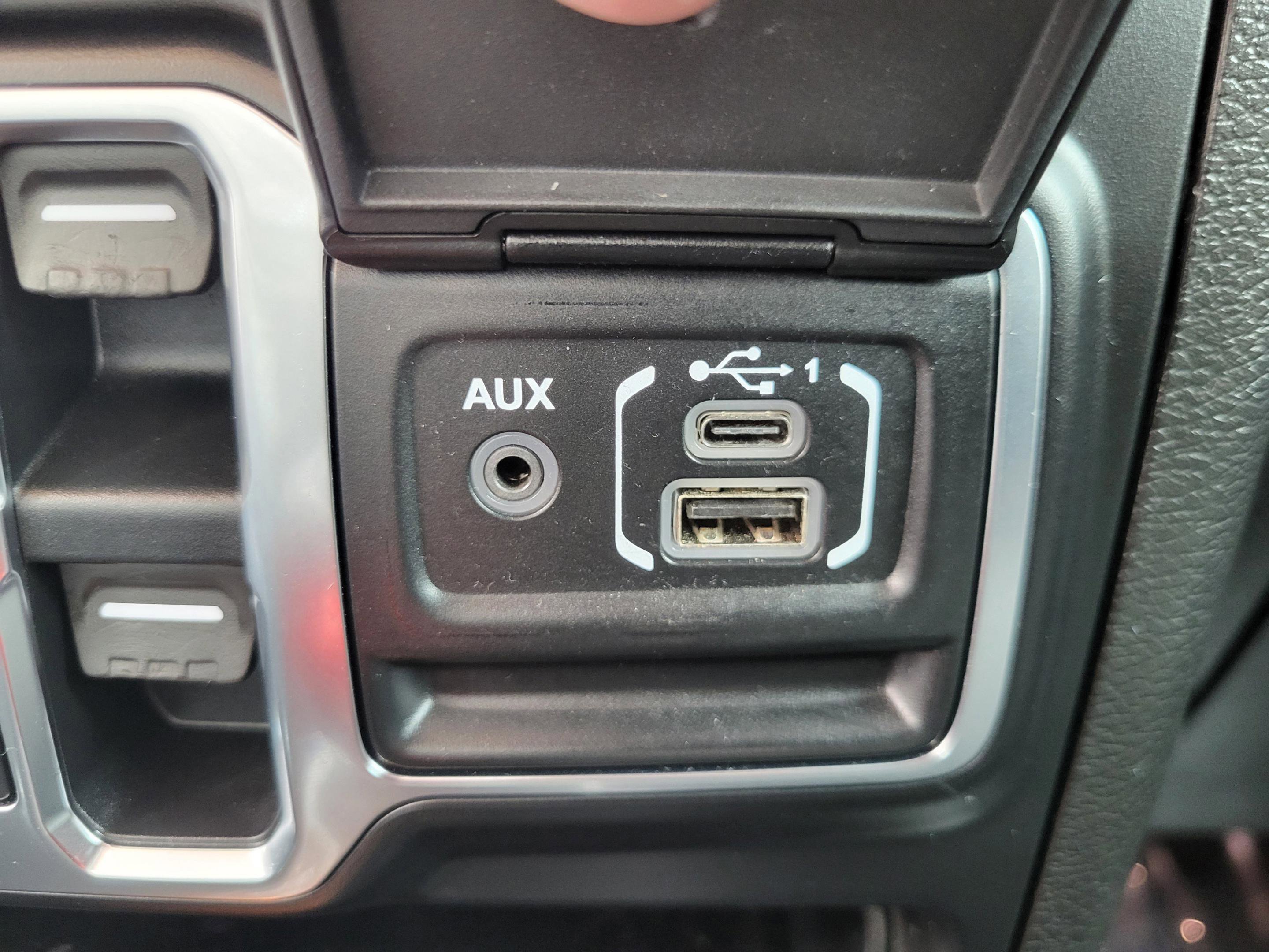 Used 2021 Jeep Wrangler Unlimited Sport image 45