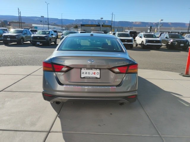 Used 2022 Nissan Altima 2.5 SR image 6