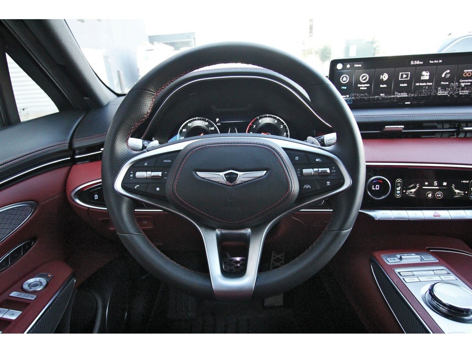 Used 2023 Genesis GV70 2.5T w/ Sport Prestige Package AWD/4WD image 15