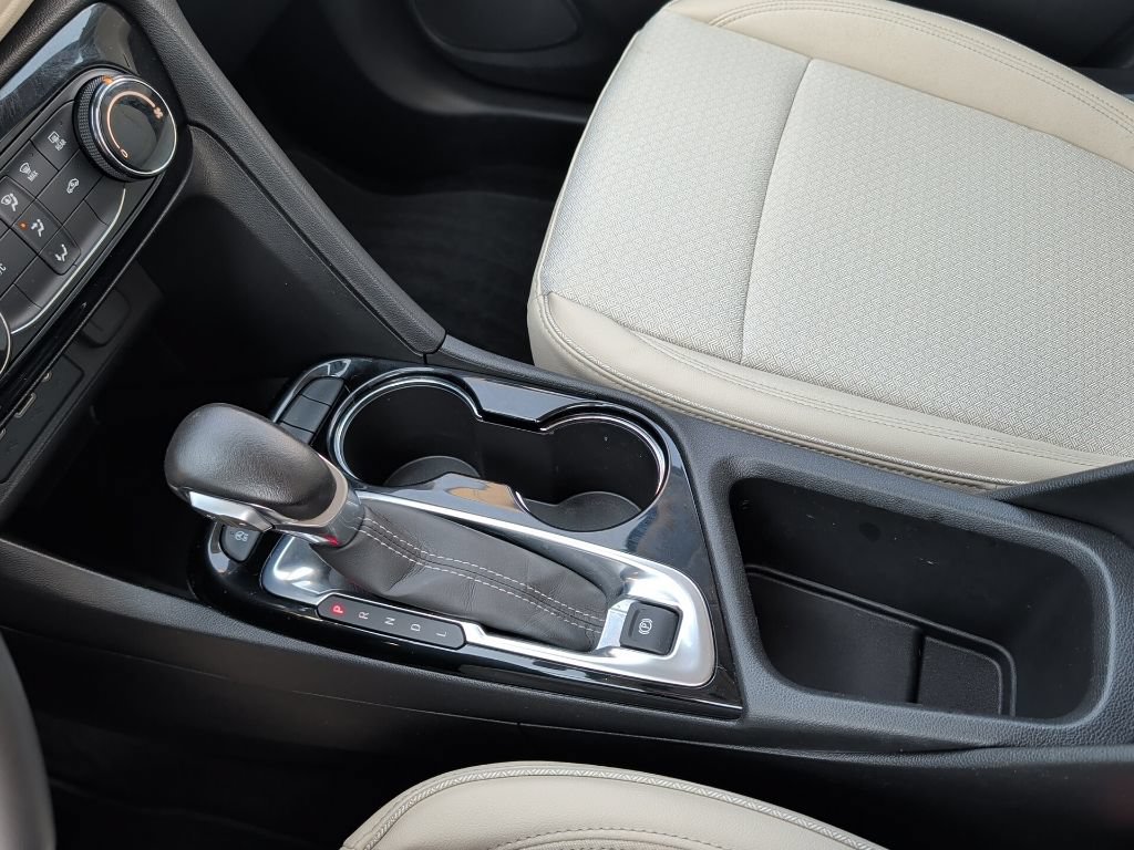 Used 2021 Buick Encore GX Preferred FWD image 22