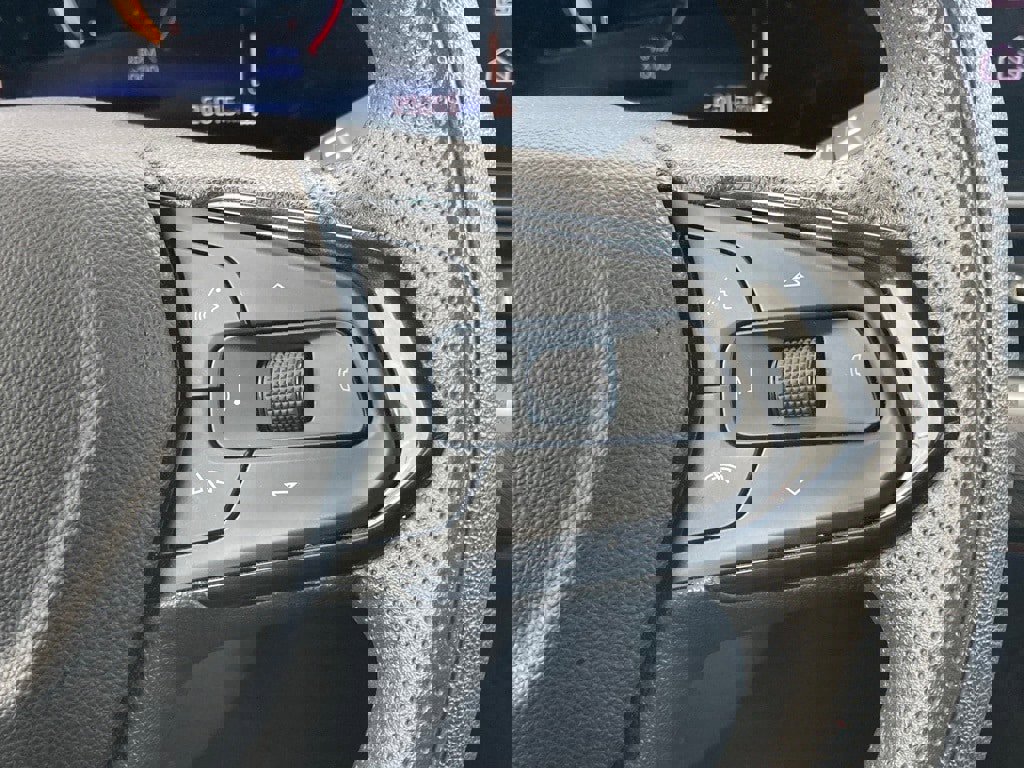 Used 2025 Chevrolet TrailBlazer LT image 15