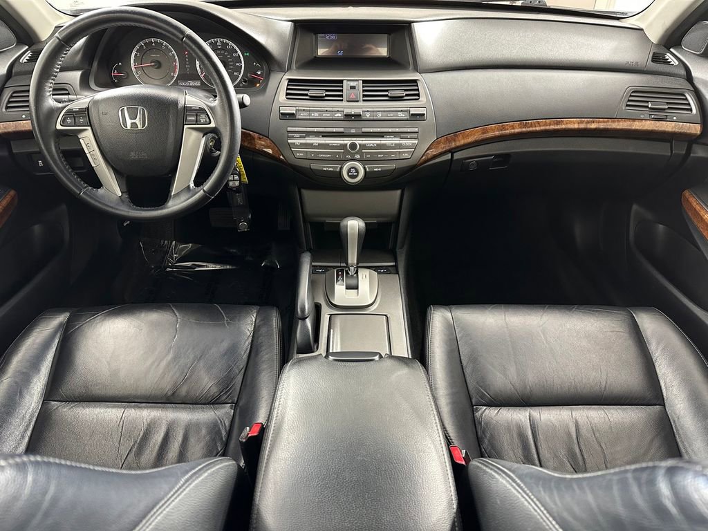 Used 2011 Honda Accord EX-L image 3
