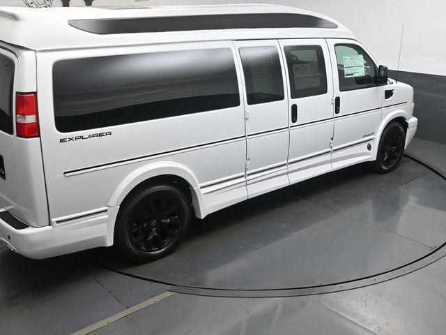 New 2026 Chevrolet Express 2500 Extended w/ Driver Convenience Package RWD image 27