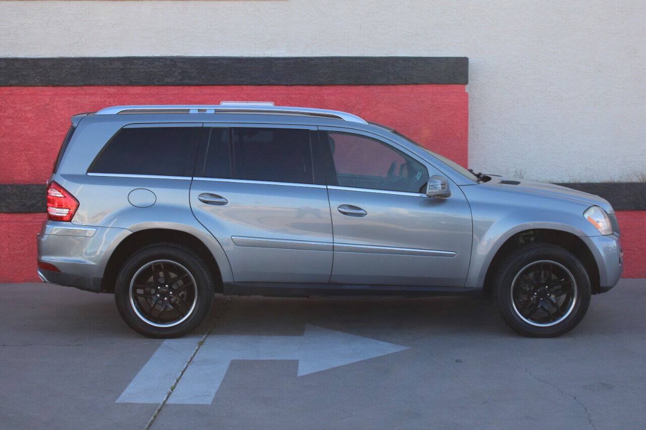Used 2012 Mercedes-Benz GL 450 4MATIC image 1