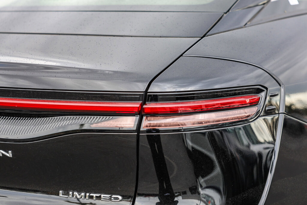 Certified 2026 Toyota Crown XLE w/ Advanced Technology Package AWD/4WD image 30