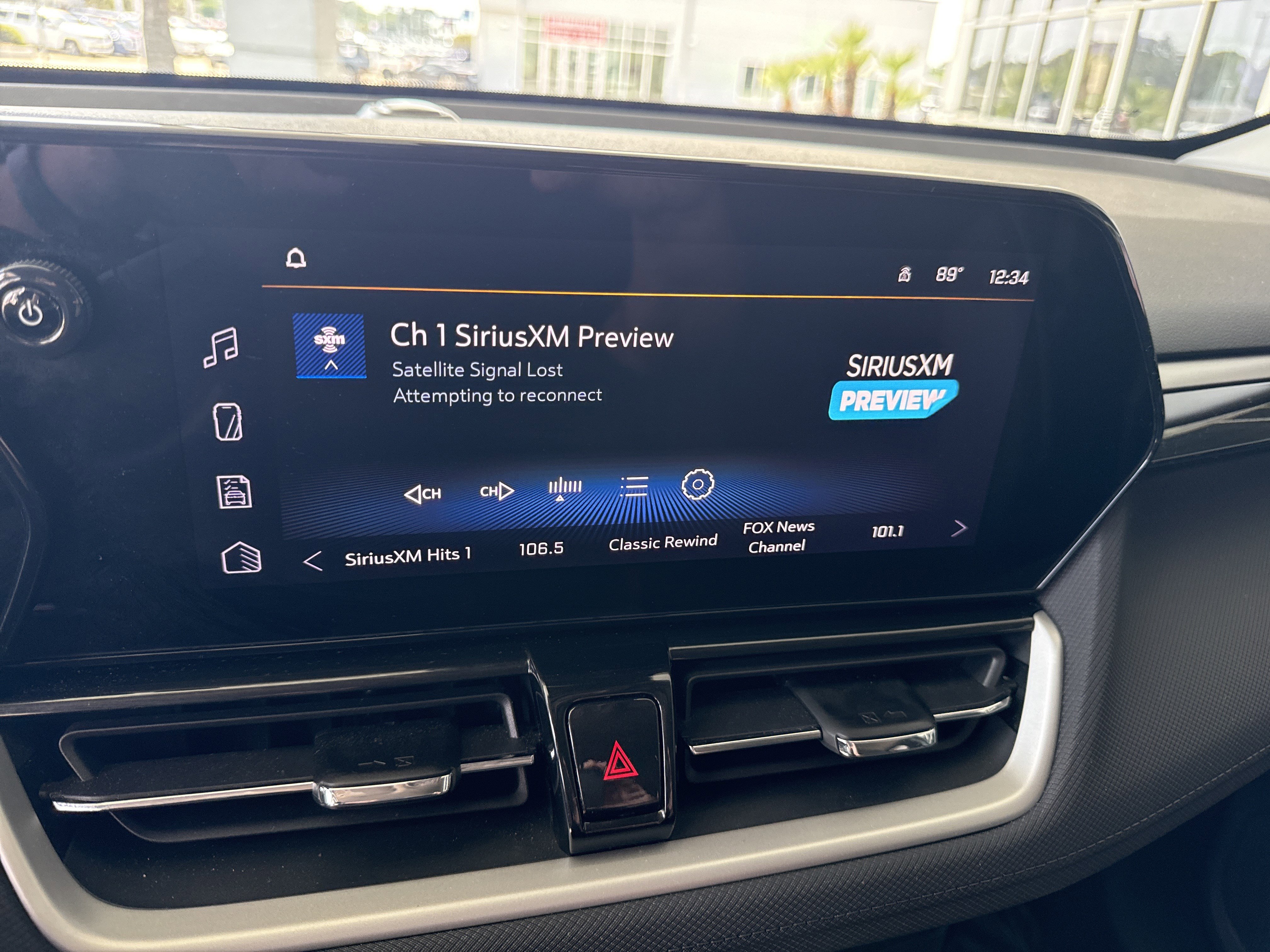Used 2025 Chevrolet TrailBlazer LT AWD/4WD image 22