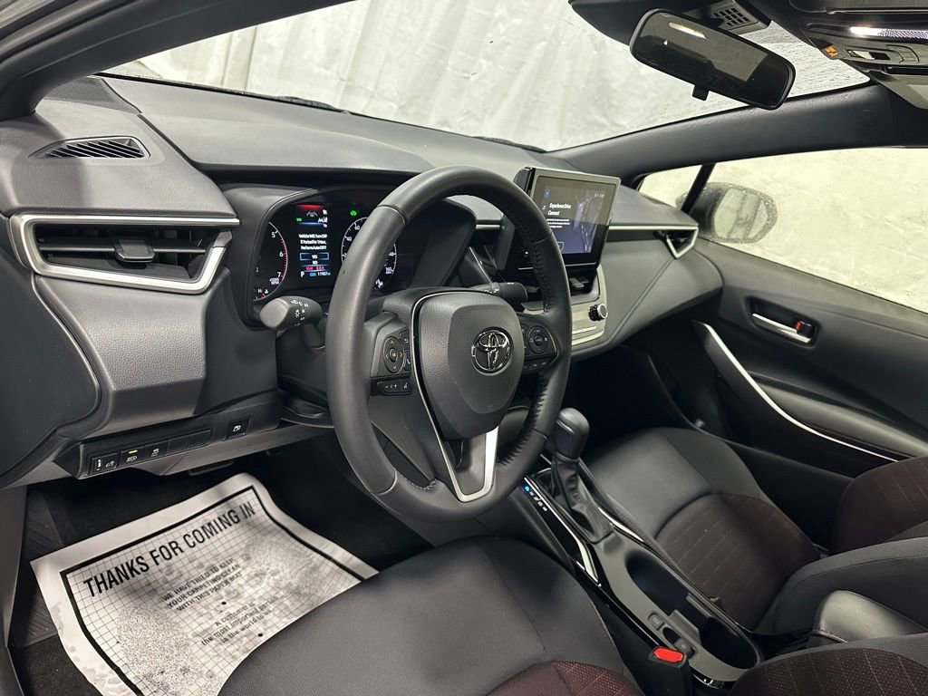 Used 2025 Toyota Corolla SE FWD image 15