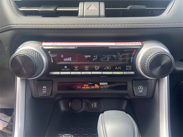 Used 2025 Toyota RAV4 LE image 19