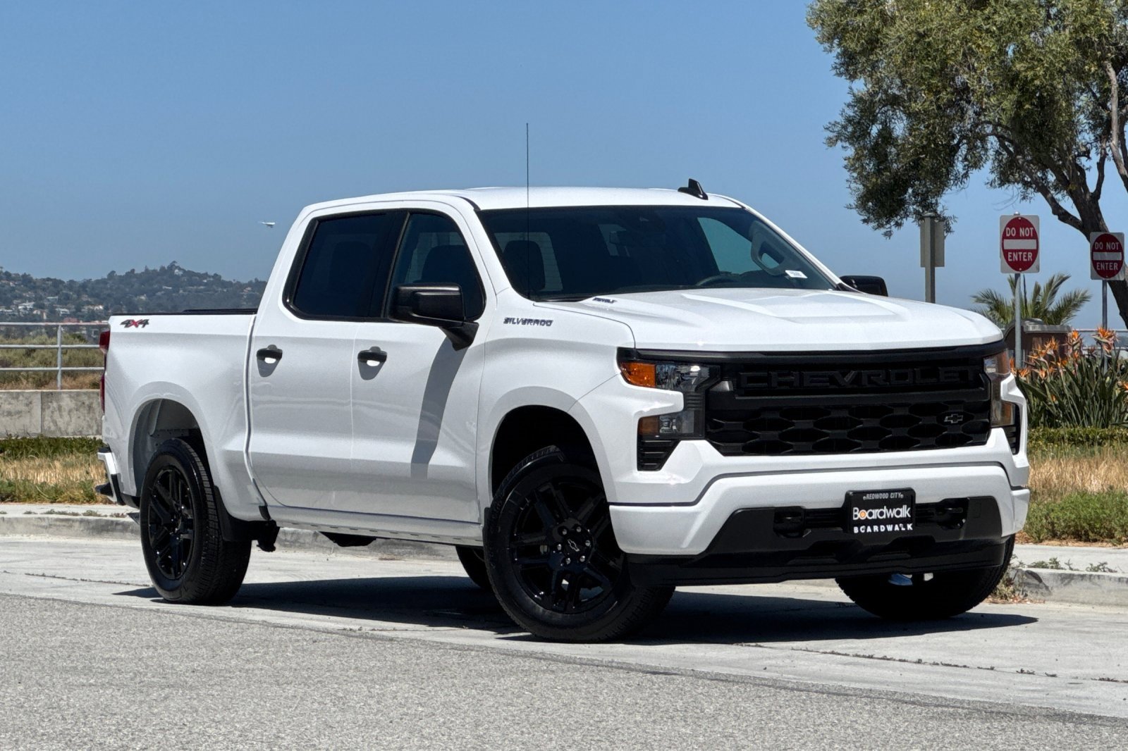 New 2025 Chevrolet Silverado 1500 Custom image 2