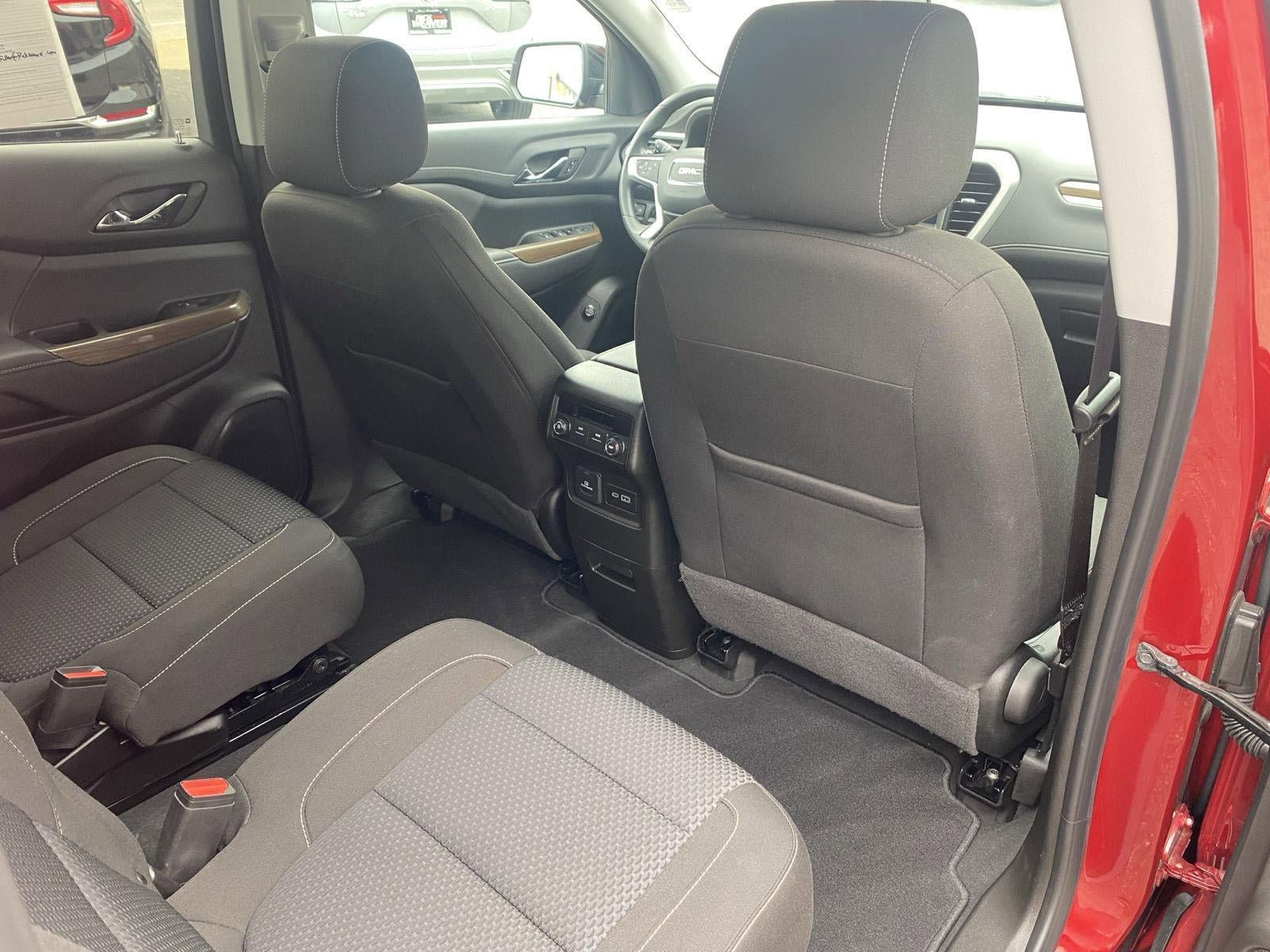 Used 2023 GMC Acadia SLE w/ Driver Convenience Package AWD/4WD image 38