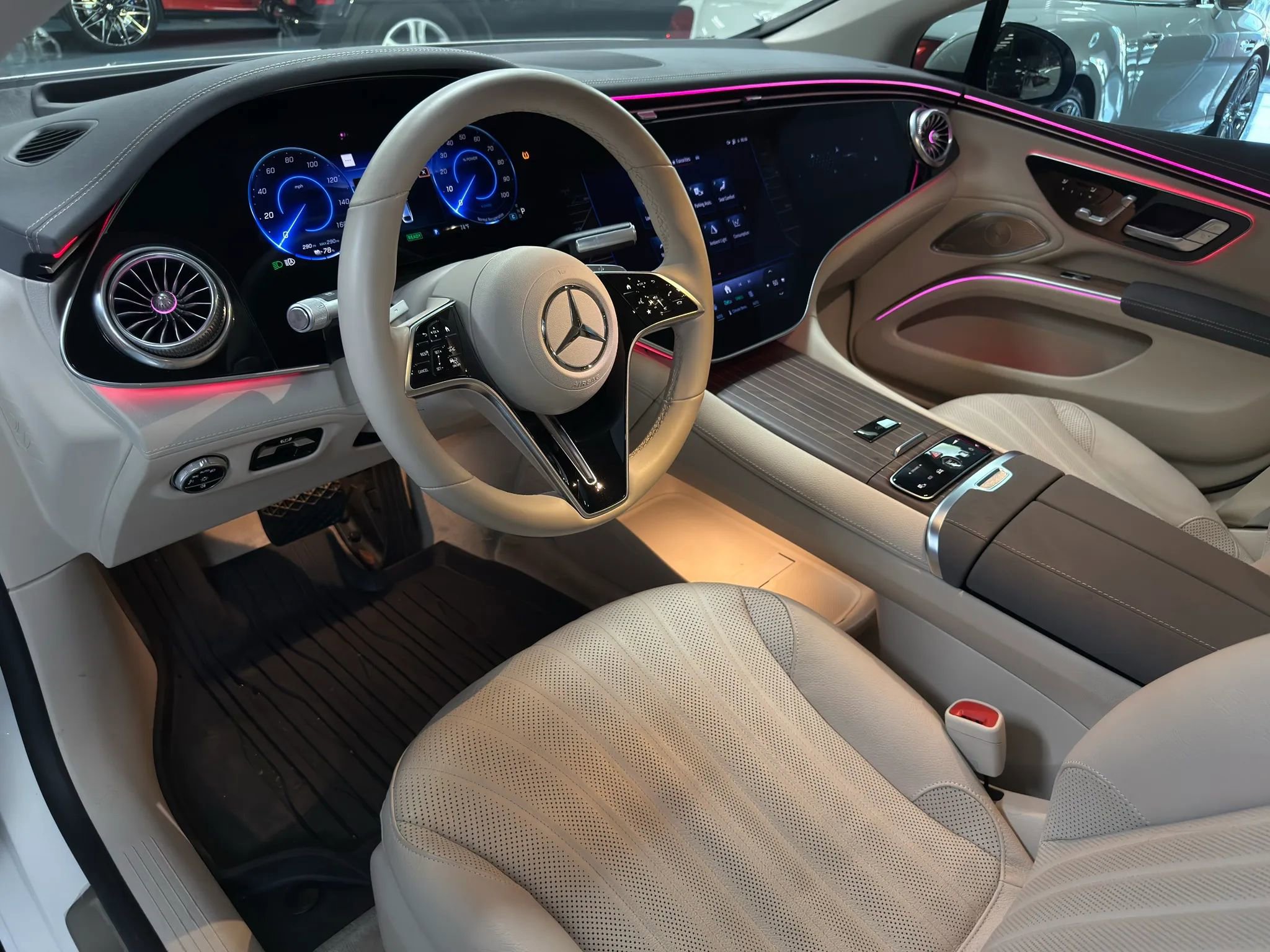 Used 2023 Mercedes-Benz EQS 580 4MATIC Sedan image 10