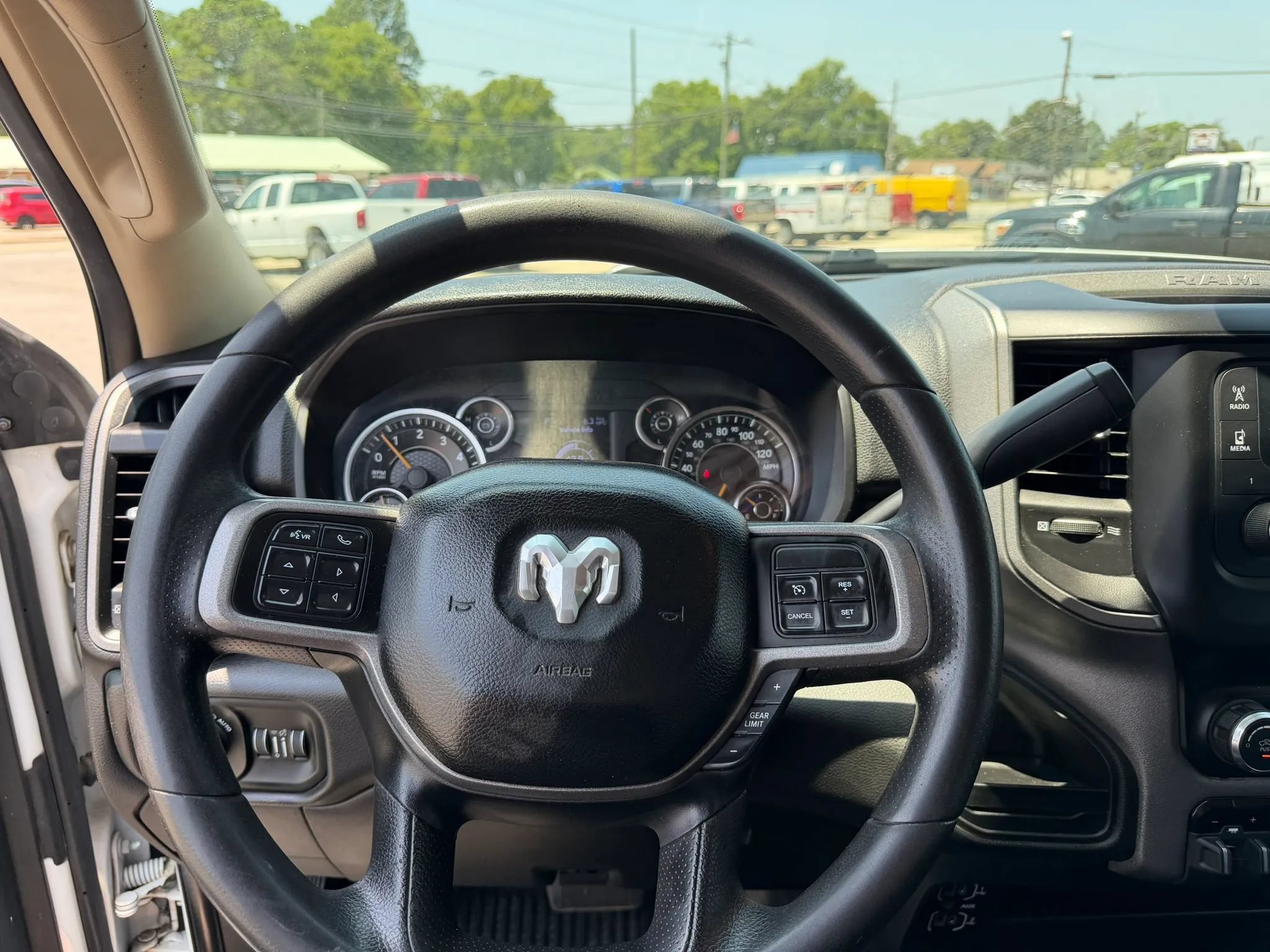 Used 2020 RAM 3500 Tradesman AWD/4WD image 18
