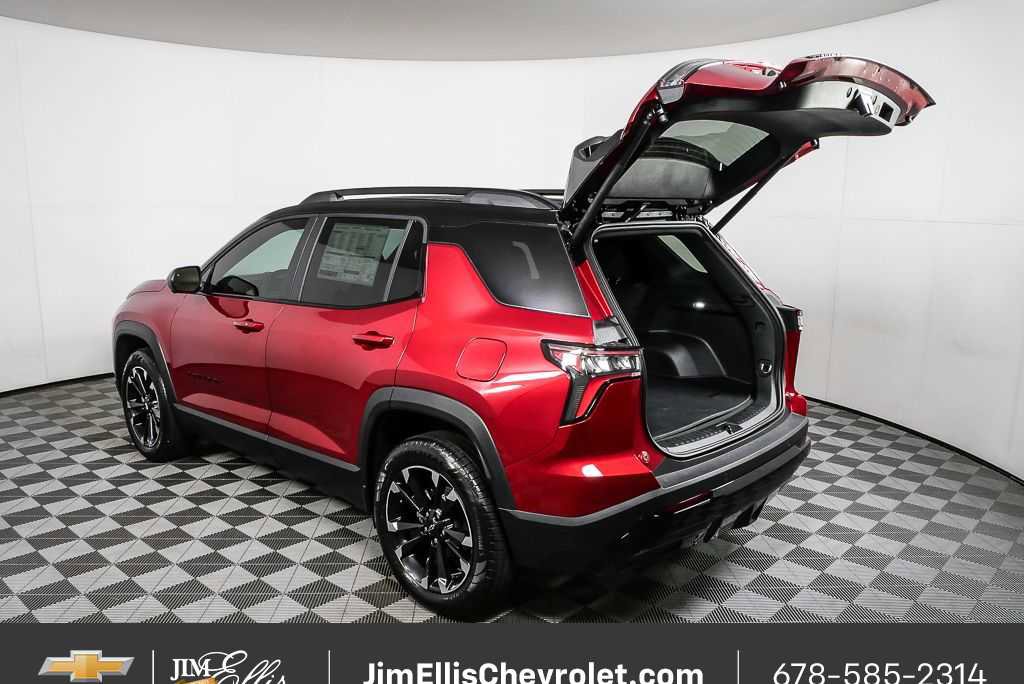 New 2026 Chevrolet Equinox RS w/ Convenience Package III AWD/4WD image 33