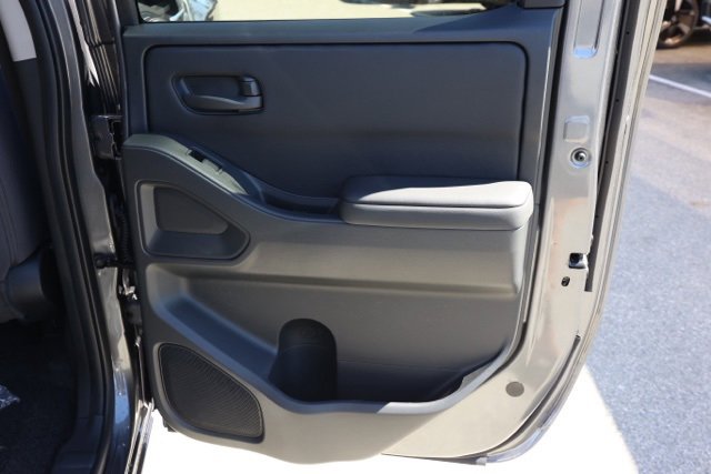 New 2026 Nissan Frontier S image 18
