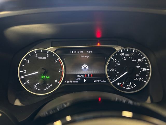 Used 2021 Nissan Rogue SV w/ Premium Package image 16