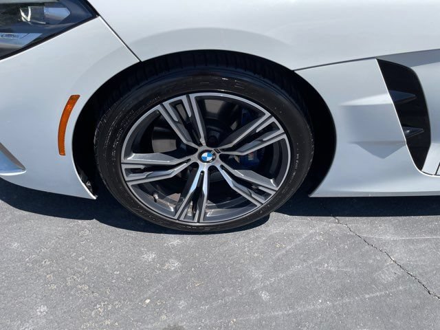 Used 2020 BMW Z4 M40i w/ Driving Assistance Package RWD image 20