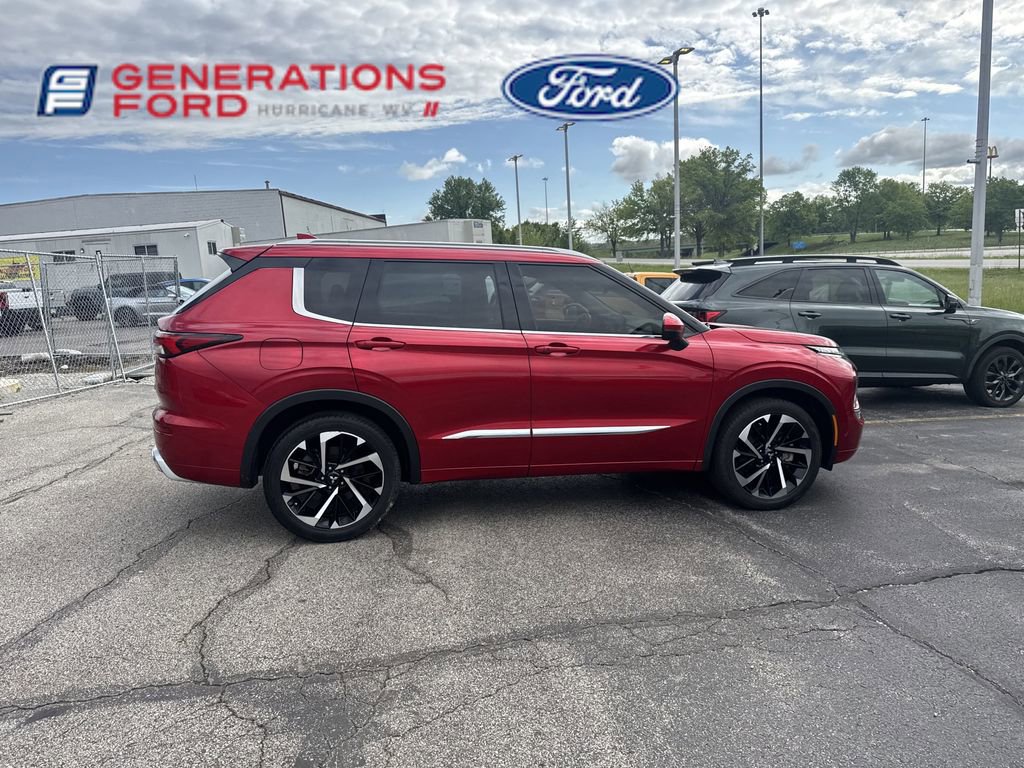 Used 2022 Mitsubishi Outlander SEL image 5