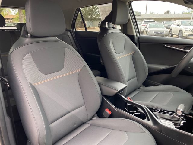 Used 2024 Kia Niro LX FWD image 9