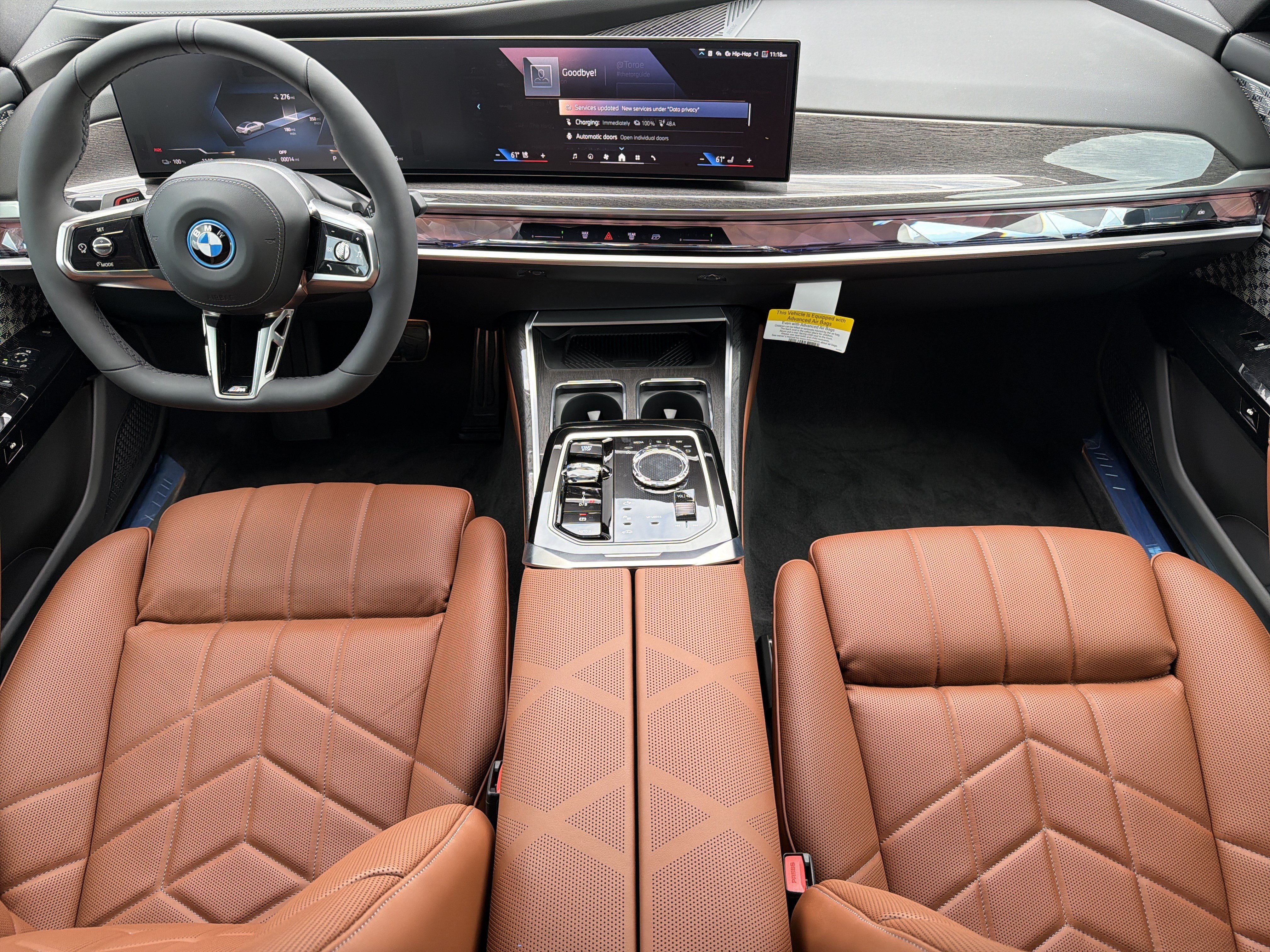 New 2026 BMW i7 xDrive60 w/ Executive Package AWD/4WD image 3
